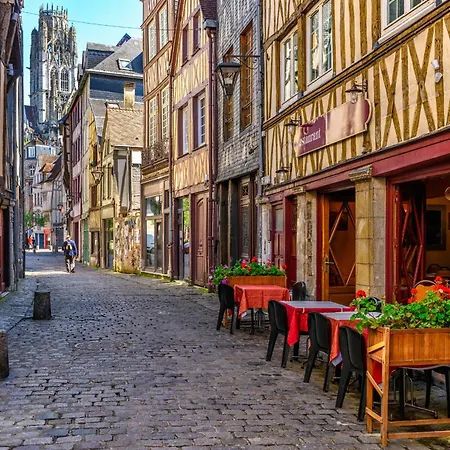 Bienvenue Chez Brousse Renove Proche Quais Et Prefecture Apartmán